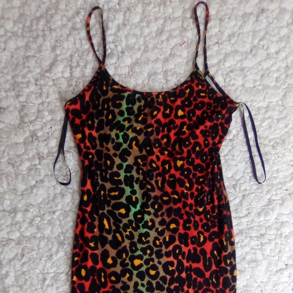 LEOPARD ROMPER BIKER SHORT 🥰👩‍💼❤️ - Picture 3 of 7